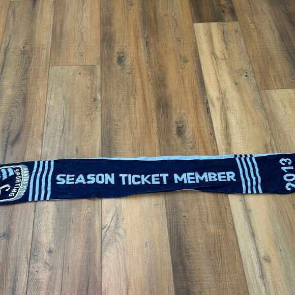 Sporting Kansas City KC Soccer Game Sports Scarf Blue Fall Winter Unisex Cold We - Picture 2 of 3